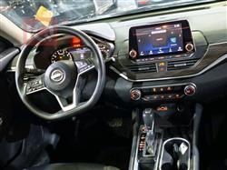 نیسان ئەلتیما